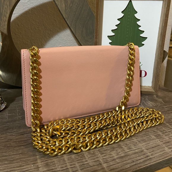 💕⚜️ Chanel Blush Pink Wallet on a Vintage Gold Chain WOC Style Crossbody - Picture 3 of 14